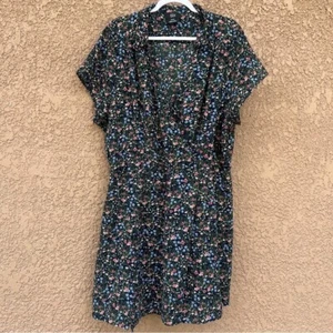 City Chic Floral Dress Women's All Over Disty Flowers Spring Summer Cottagecore - Picture 1 of 14