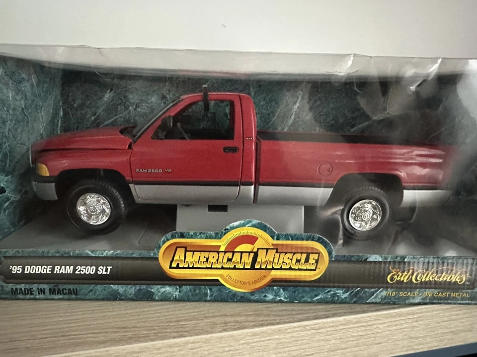 1995 1:18 ERTL Collectibles Dodge RAM 2500 SLT Pickup Truck NIB - Immagine 1 di 4