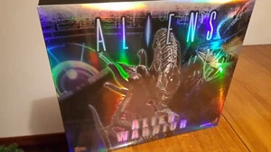 Hot Toys Mms38 Aliens Alien Warrior 1/6 scale new but 3 joints broken - Imagen 1 de 8
