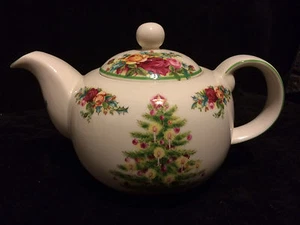 Royal Albert Old Country Roses Holiday Classic Teapot - Picture 1 of 6