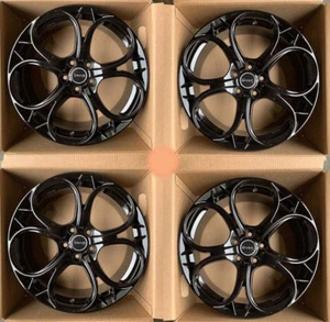 4 CERCHI IN LEGA PER ALFA ROMEO DA 17 GIULIETTA 159 GIULIA STELVIO AT8 SI BREMBO - Foto 1 di 4