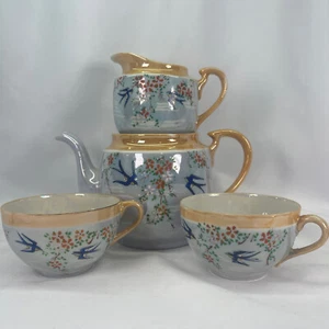 Lusterware Teekanne mit 2 Teetassen und Milchkännchen japanische Blumen Vögel - Bild 1 von 8