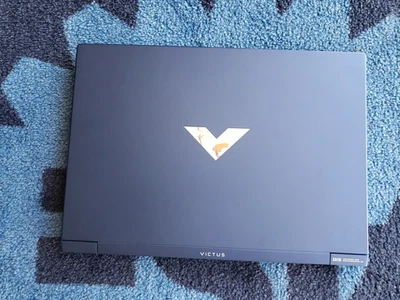 PORTATIL GAMING HP 15-fa0033dx: i5-12450H, 15.6", 8GB, 512GB, RTX3050(4GB), WIN 11 Foto 1 de 4