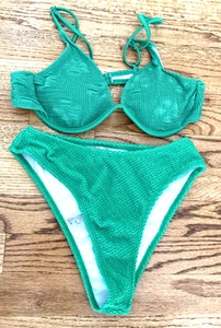 JR GIRLS 2 PIECE SWIM SUIT SIZE SMALL KELLY GREEN IZ 12 - Picture 1 of 10