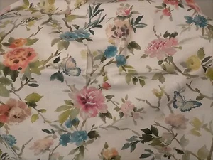 DESIGNERS GUILD FIORE D'ACQUA FABRIC 2024 PEONY - COTTON 142cm x 81cm - Picture 1 of 5