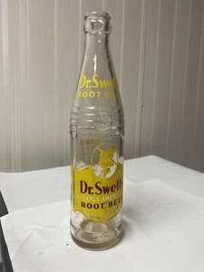 Vintage Soda Pop Beverage Bottle ,  Dr. Swetts Root Beer,  Portsmouth, N.H. - Picture 1 of 3