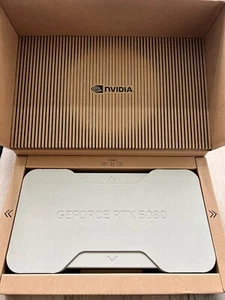 NVIDIA GeForce RTX 5080 FE Founders Edition 16GB GDDR7 Graphics Card - Brand New - Bild 1 von 4