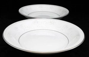 Society CAPRICE 2 Soup Bowls GREAT CONDITION - Picture 1 of 1