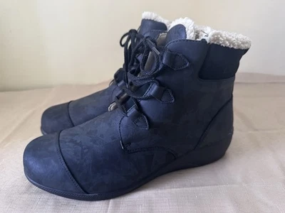 Drew Josie Black Leather Therapeutic Cap Toe Lace Ankle Boot 11 WW - Image 1 of 4