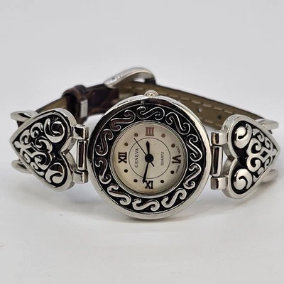 Reloj de pulsera Geneva en forma de corazón para mujer 29 mm esfera blanca hasta 6,75" batería nueva Foto 1 de 4