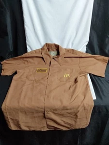 1983 Mcdonalds Employee Short Sleeve M 15-15 1/2 Work Shirt Great Condition - Picture 1 of 3