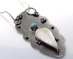 925 Silver Plated Mother Of Pearl Larimar Necklace Jewelry Size 16" AU i598 - Picture 1 of 3