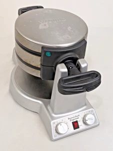 Waring Pro Breakfast Express WMR300 Belgian Waffle & Pancake Omelet Maker Silver - Picture 1 of 24