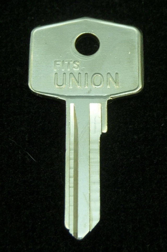 62FS BRIT ВЕЛОСИПЕД FS ЗАЖИГАНИЯ КЛЮЧ ПУСТОЙ 1957-94 TRIUMPH NORTON BSA ARIEL MATCHLESS - Изображение 1 из 4