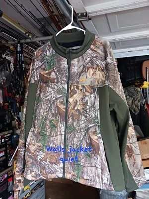 JACKET & PANTS.Walls 2XL Camo Hunting Jacket & 2XL Pants set. 2 Items. 1 Price. - Image 1 of 4