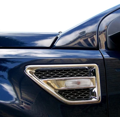 Prese d'aria laterali cromate per Land Rover Freelander 2 griglie aspirazione aria ala anteriore - Immagine 1 di 4