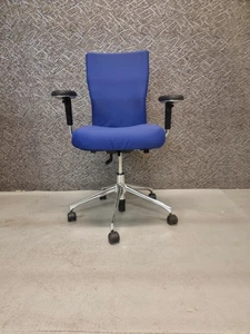 Vitra T-Chair mit Chromgestell by Antonio Citterio Bürostuhl Schreibtischsthuhl - Bild 1 von 6