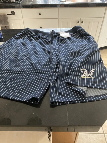 MEN'S MAJESTIC MILWAUKEE BREWERS BLUE PIN STRIPE SHORTS 4XL T  NWT Cover