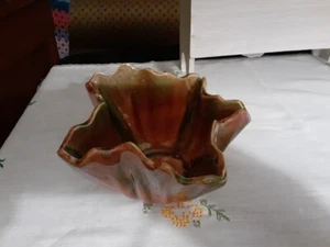 Vintage Hull USA Pottery? Multicolor Fluted / Handkerchief / Scalloped Bowl - Picture 1 of 7