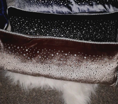 Dekokissen,"Iris",Dunkelbeige,Samt,Strasssteine,25x60cm,elegant,luxuriös,Loft, - Bild 1 von 4