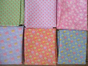 6 PASTEL ESTAMPADOS FLORALES CUARTOS GRUESOS 100% ALGODÓN FUERA DE STOCK - Imagen 1 de 4