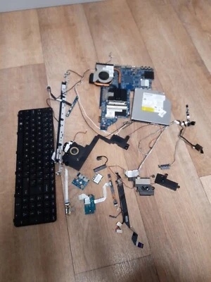 Hp Pavilion Dv 7 Beats Audio Core i7 17" RICAMBI  - Immagine 1 di 4