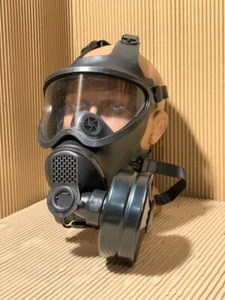 BEM-4GP Protection Gas mask Belgium 1996 SIZE M Antique Vintage Belgian BEM4GP - Picture 1 of 13