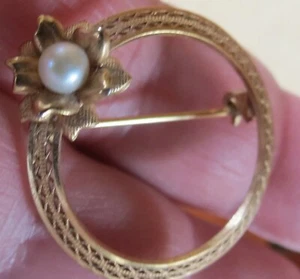 A&Z Anshen & Zeitlin 1 1/8” Filigree Circle w/ Pearl 12K 12/20 GF Brooch - Picture 1 of 4