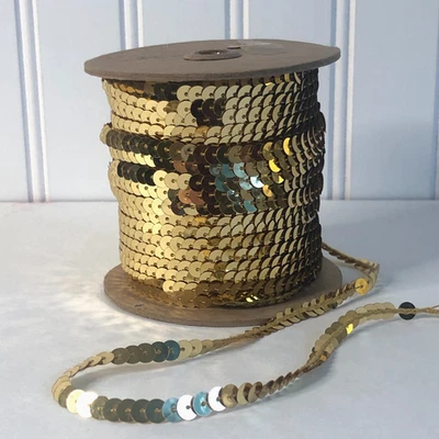 Carrete a granel vintage adorno de lentejuelas doradas disfraces de costura adorno artesanal Foto 1 de 4