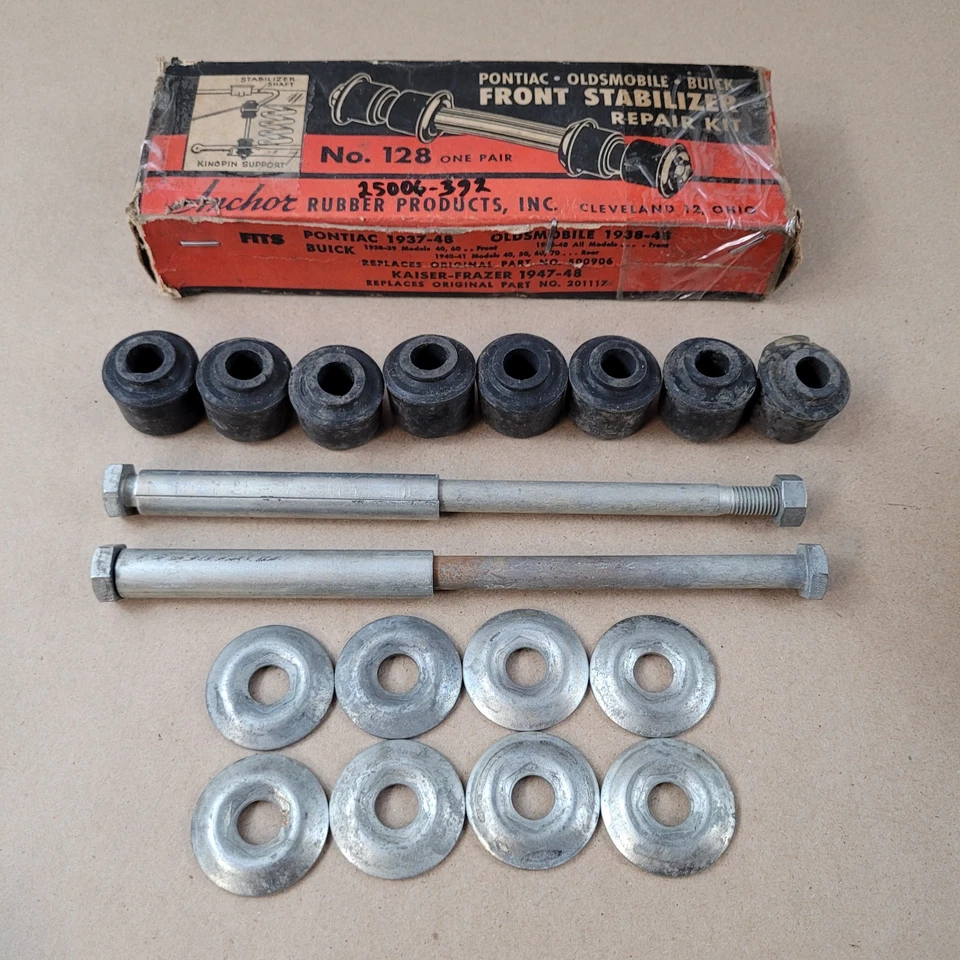 NOS 1937 - 1952 别克 Oldsmobile 庞蒂亚克前稳定杆轴套件 500906 — 第 1/4 张图片