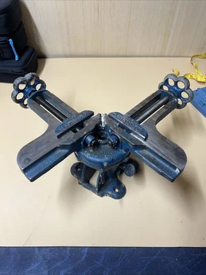 Винтажный STANLEY NO 400 поворотных торцовочных тисков для рамы картины США - Изображение 1 из 4