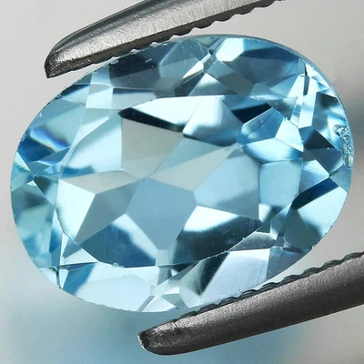 Brazil Gemstone 1.56ct t.w 8x6mm Oval Natural Sky Blue Topaz - Image 1 of 4