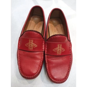 Drivers Gucci de cuero rojo con acento de abeja y borde rojo negro #49117 para hombre talla 7,5 - Imagen 1 de 13