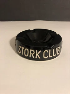 Bandeja de cenizas de cerámica negra Stork Club de colección años 50 Stork Club Manhattan NYC - Imagen 1 de 6