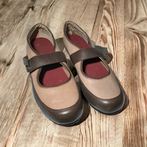 Scarpe Clarks Artisan Mary Jane ballerine scarpe comode bicolore pelle marrone chiaro 9