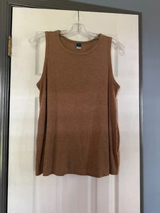 Old Navy Size M Mustard Sleeveless Ribbed Top Scoop Neck - Small Spot at Bottom - Picture 1 of 3