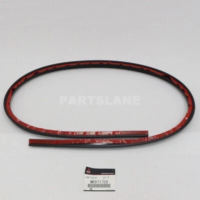 Presa puerta trasera inferior genuina Mitsubishi Montero Sport 1997-2004 OEM MR971759 Foto 1 de 3