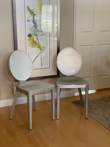 Mid-century design chairs by Philippe Starck 2x Emeco KONG  in brushed aluminum Cover
