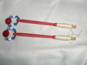 2 bobinas vintage de madera convertidas en encaje rojas BONITAS - Imagen 1 de 5