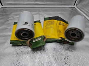 John Deere TY22013 Lot of 2 - Bild 1 von 3