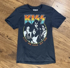 KISS Hard Rock Heavy Metal Band Men's Distressed Print Vintage Retro Tee T-Shirt - Picture 1 of 7