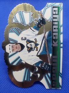 1998 Pacific Crown Royale PAUL KARIYA Ice Hockey card ANAHEIM MIGHTY DUCKS #3