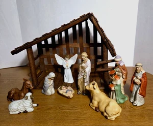 VTG 11 Piece CHRISTMAS AROUND THE WORLD Nativity Set #54-252 No Sheppard Boy/Box - Picture 1 of 7