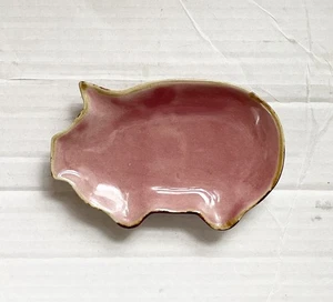 "Pequeño plato de baratija de cerámica con forma de cerdo rosa 6"" x 3,5""" - Imagen 1 de 4