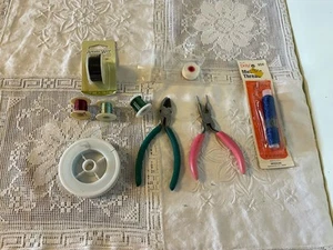 Lot Of Wire And String For Beading  - Bild 1 von 5