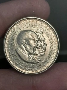 1952 Washington-Carver Commemorative Silver Half Dollar #2 - Picture 1 of 2