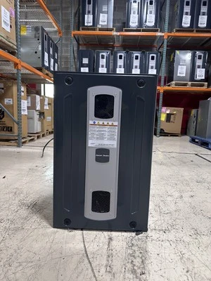 American Standard 100K BTU 80% 2 Stage Model S8V2C100M5PCB Upflow Horizontal ... - Image 1 of 4