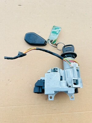 2000-2006 GMC YUKON XL Denali IGNITION SWITCH LOCK W/KEY OEM 26070075 - Image 1 of 4