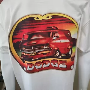 Camiseta vintage BOOGIE VAN/GASSER/DRAG/SPRINT/RACE "DODGE BOOGIE VAN AÑOS 70." - Imagen 1 de 3