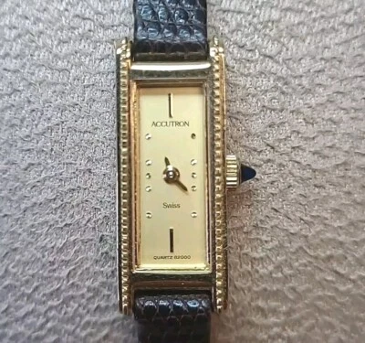 Vintage Women's Gold Plate Accutron Quartz 8200 Watch w/ Genuine Lizard Strap - Image 1 of 4